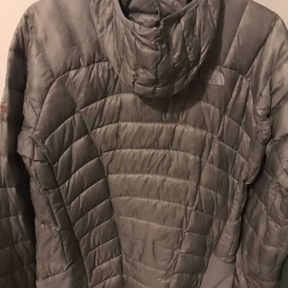 Women’s North Face feathered down jacket